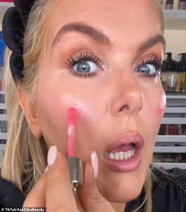 No tengas miedo de lucir glamorosa, pero ten cuidado con los productos que usas y la cantidad de maquillaje que usas al maquillarte.