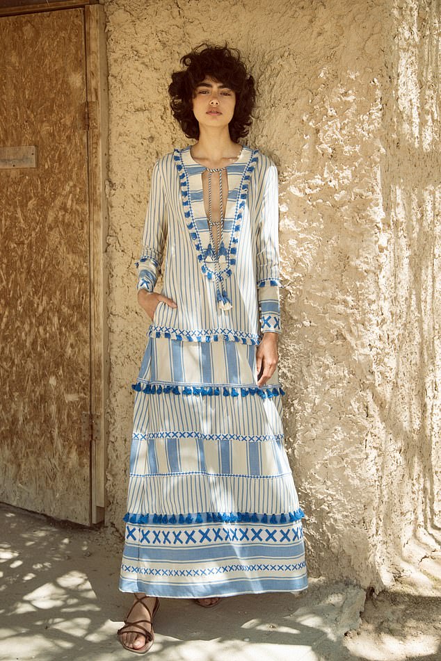 Un ejemplo aparece en uno de los vestidos Dodo Bar Or, anteriormente disponible por £ 339.