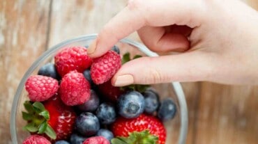 Las bayas son uno de los alimentos que más fibra contienen