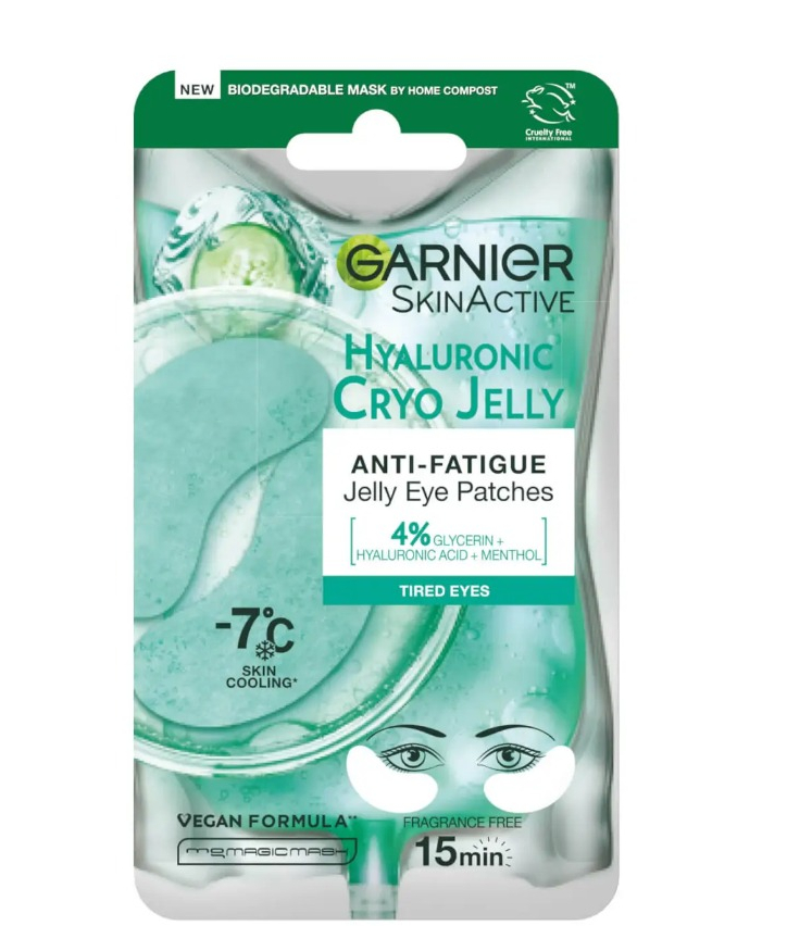 Alex utiliza los parches oculares de gelatina antifatiga de Garnier para lucir un rostro radiante