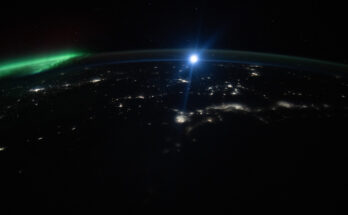 Astronaut photograph ISS072-E-806482