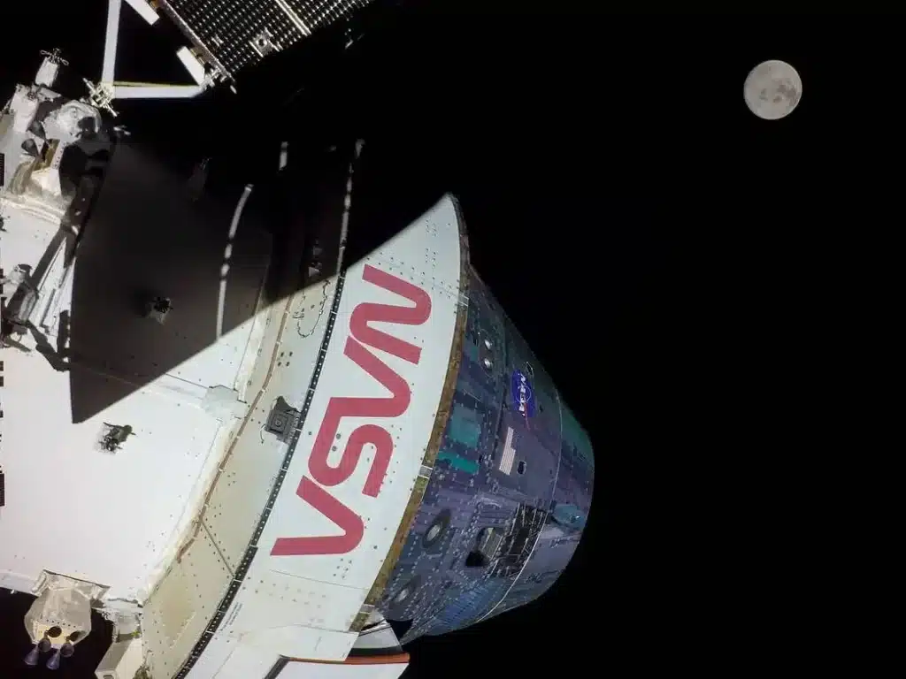 Olvídate del avión Flaradar NASA quiere que sigas a los ateronautas mientras sale a la luna