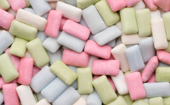 multicolored gum
